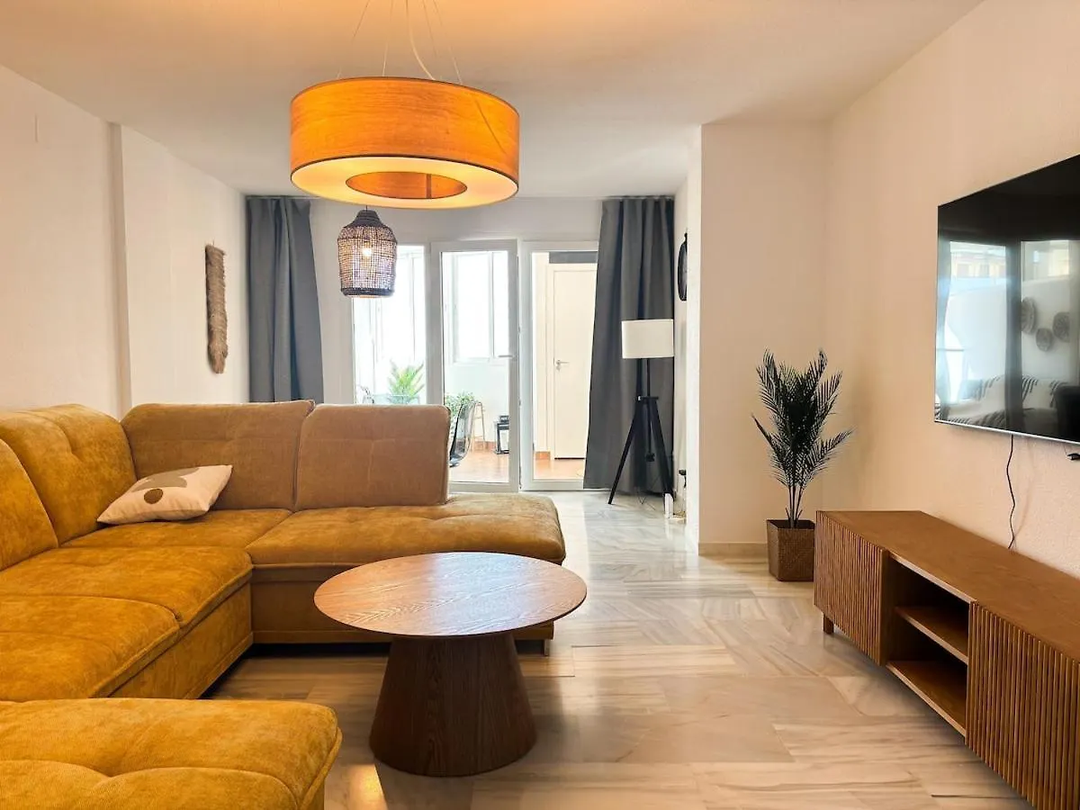 Relaxing Benalmadena Getaway! Apartamento